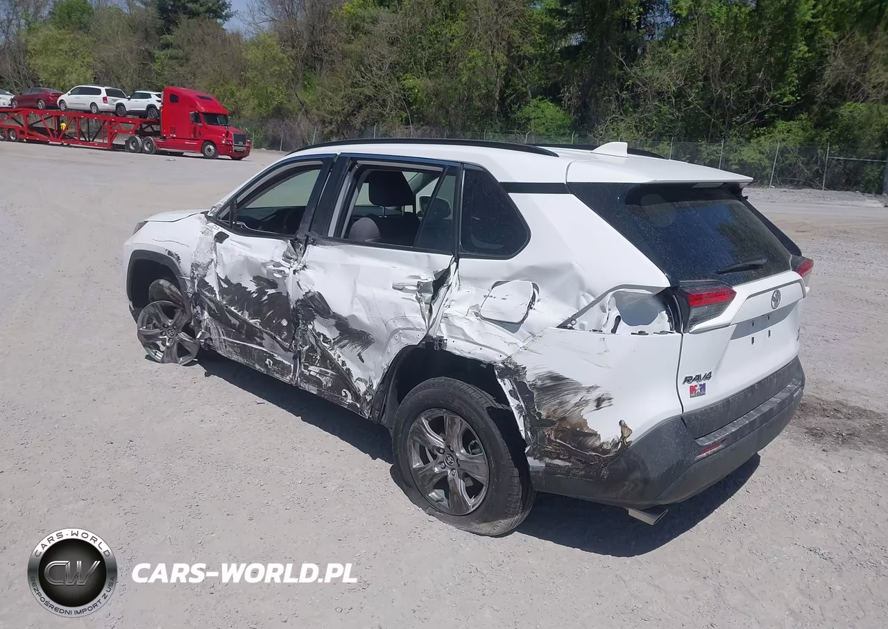 2025 Toyota Rav4 Hybrid Xle VIN:4T3RWRFVXSU214134 - 3