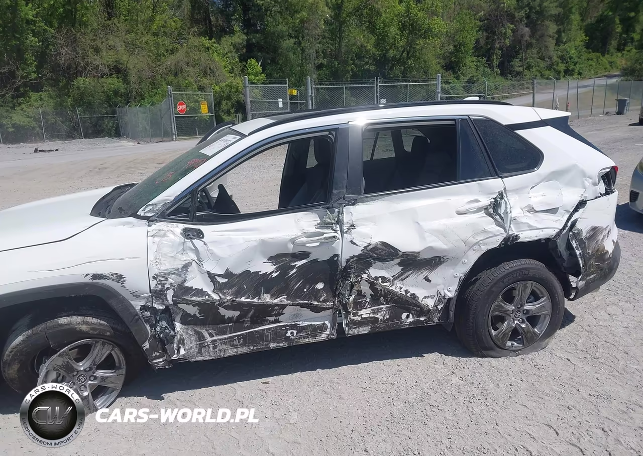 2025 Toyota Rav4 Hybrid Xle VIN:4T3RWRFVXSU214134 - 6