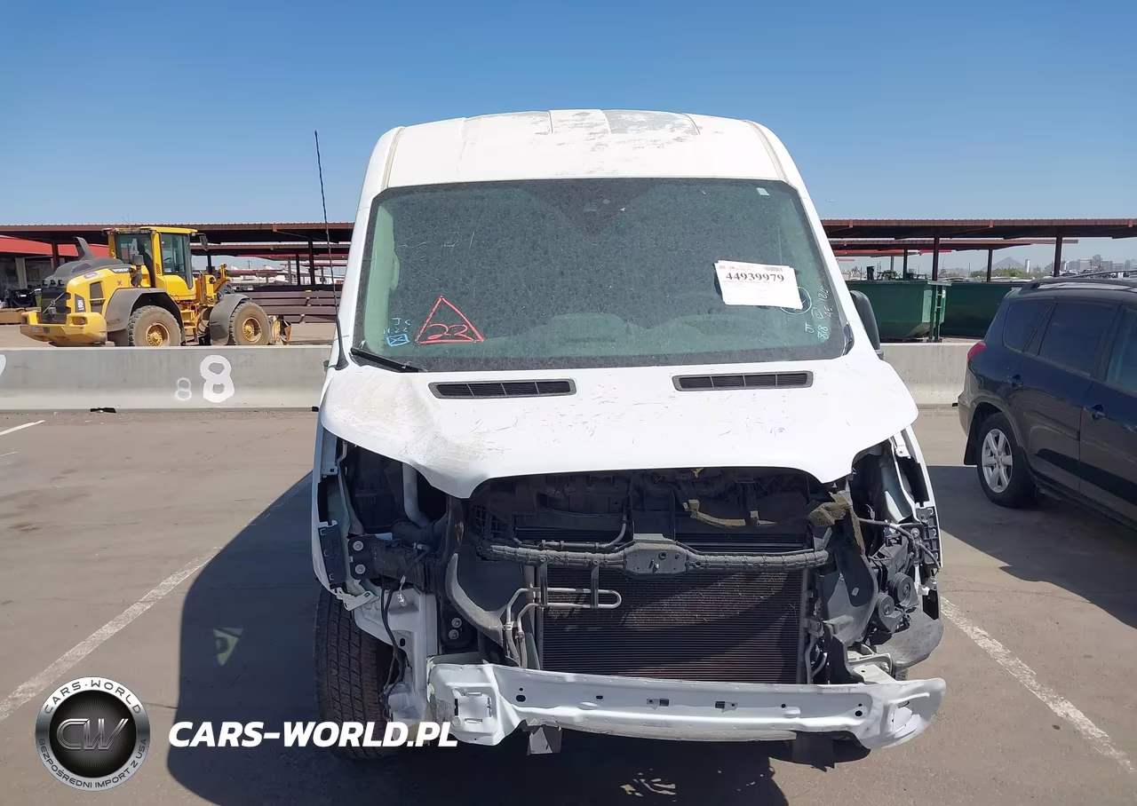 2018 Ford Transit-250 VIN:1FTYR2CM6JKA55688 - 12