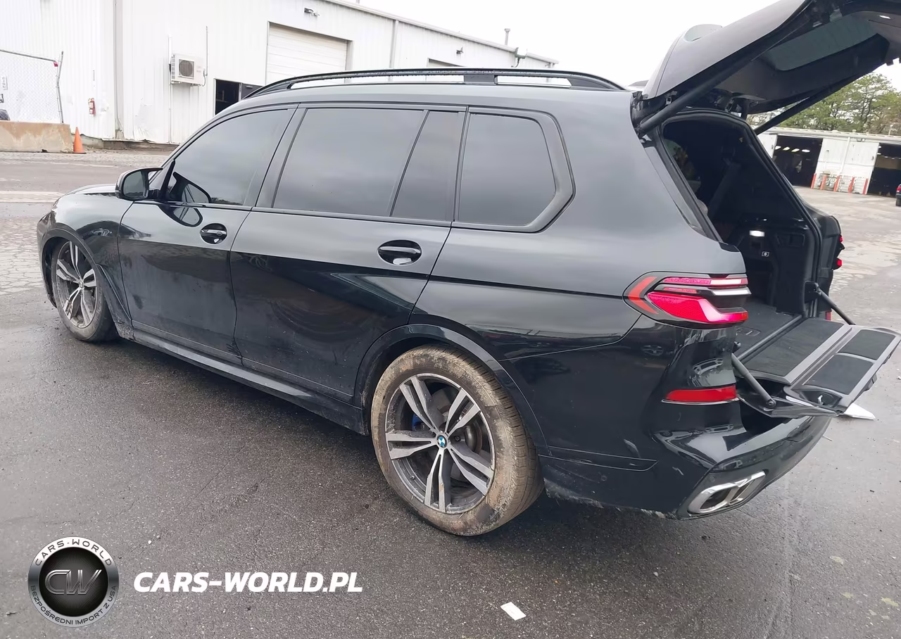 2024 BMW X7 M60I VIN:5UX33EM05R9U82161 - 3