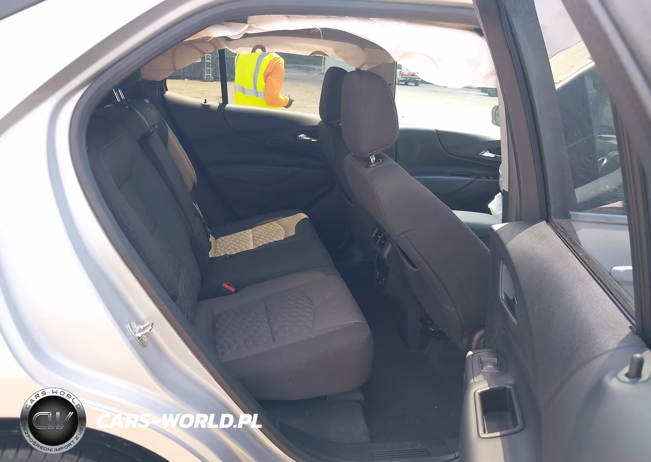 2018 Chevrolet Equinox Lt VIN:2GNAXSEV7J6250559 - 8