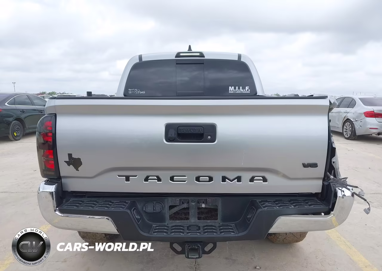 2022 Toyota Tacoma Trd Off Road VIN:3TMCZ5AN6NM516085 - 15