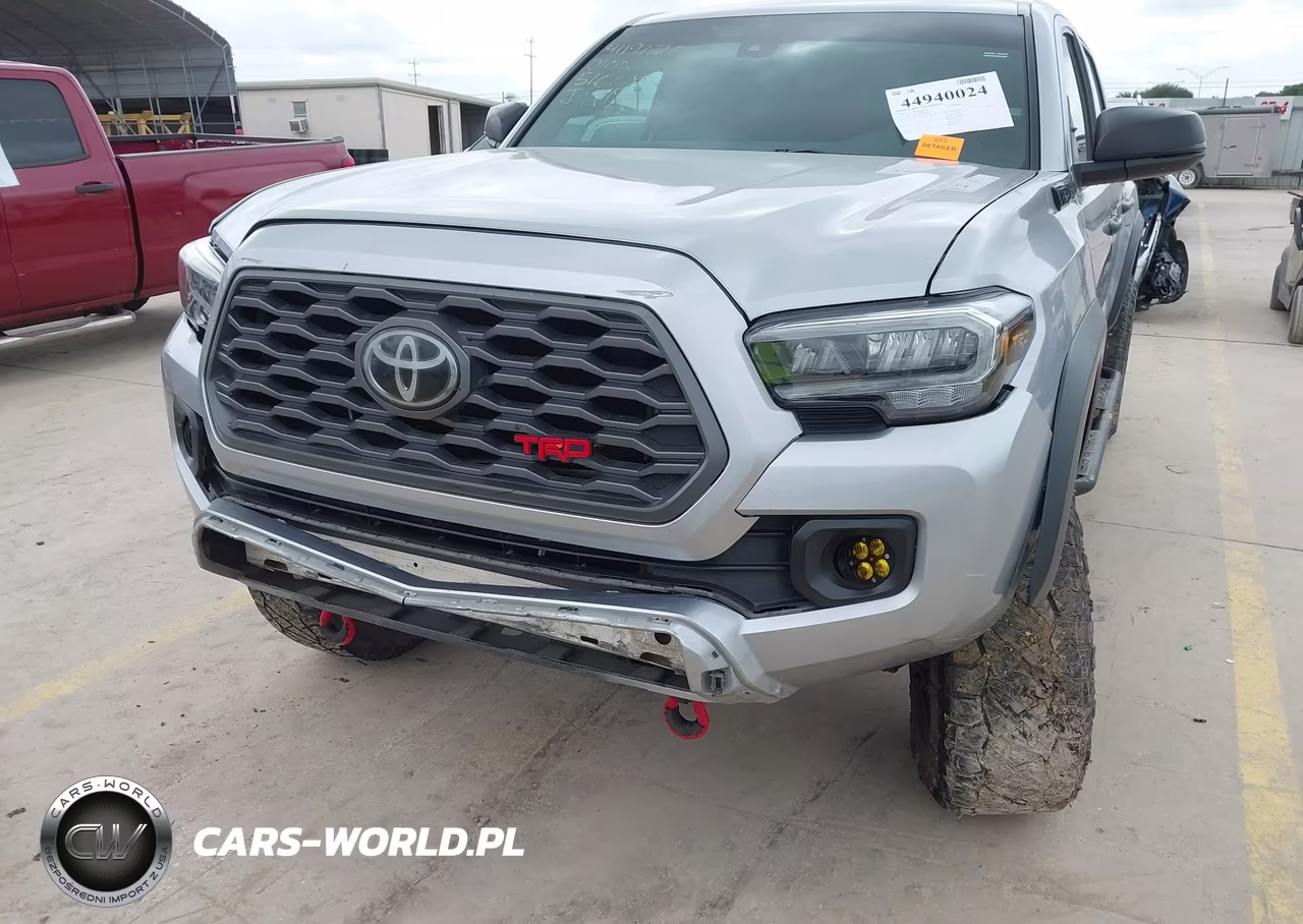 2022 Toyota Tacoma Trd Off Road VIN:3TMCZ5AN6NM516085 - 16