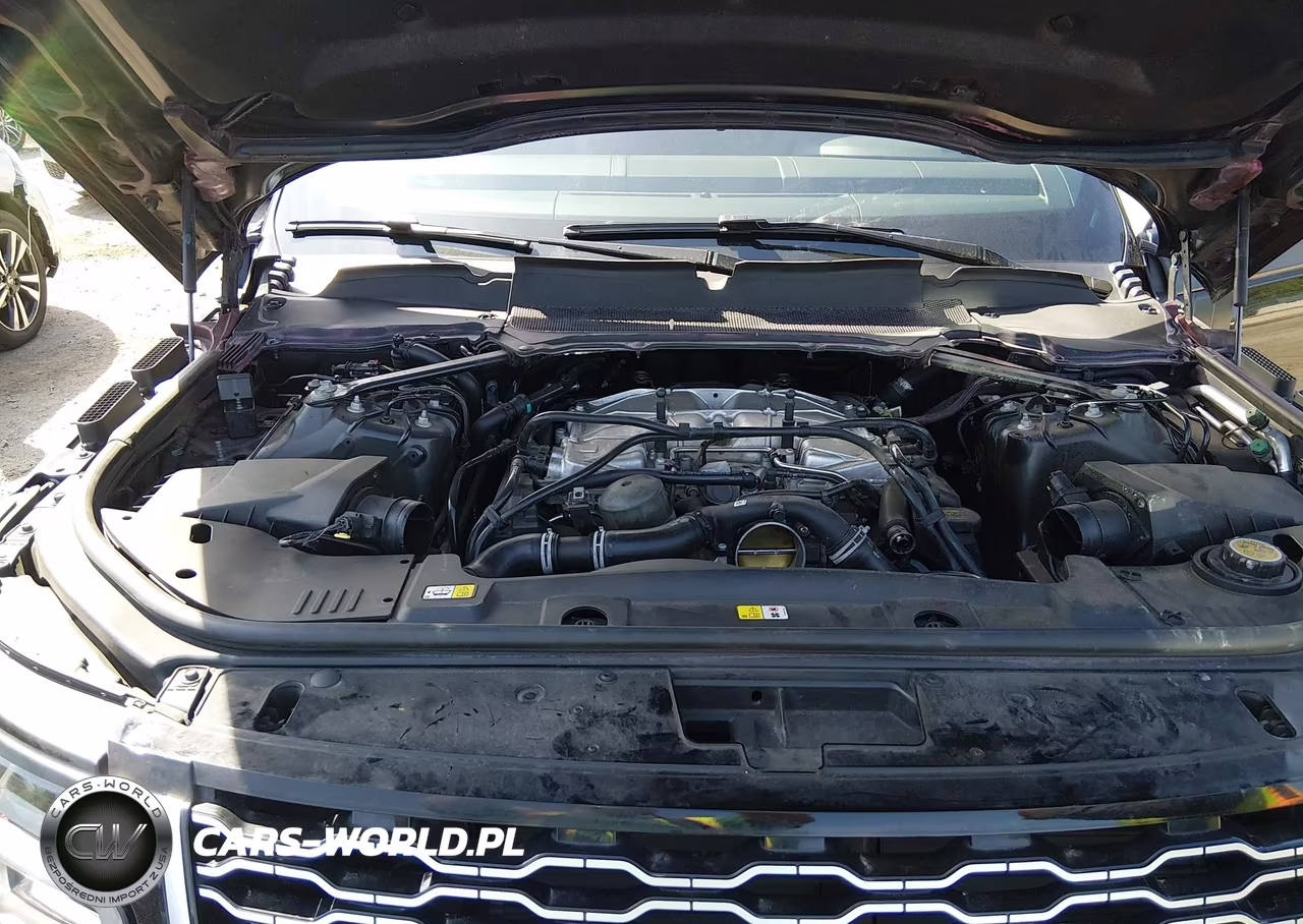 2019 Land Rover Range Rover 3.0L V6 Supercharged Hse VIN:SALGS2SV7KA543834 - 10