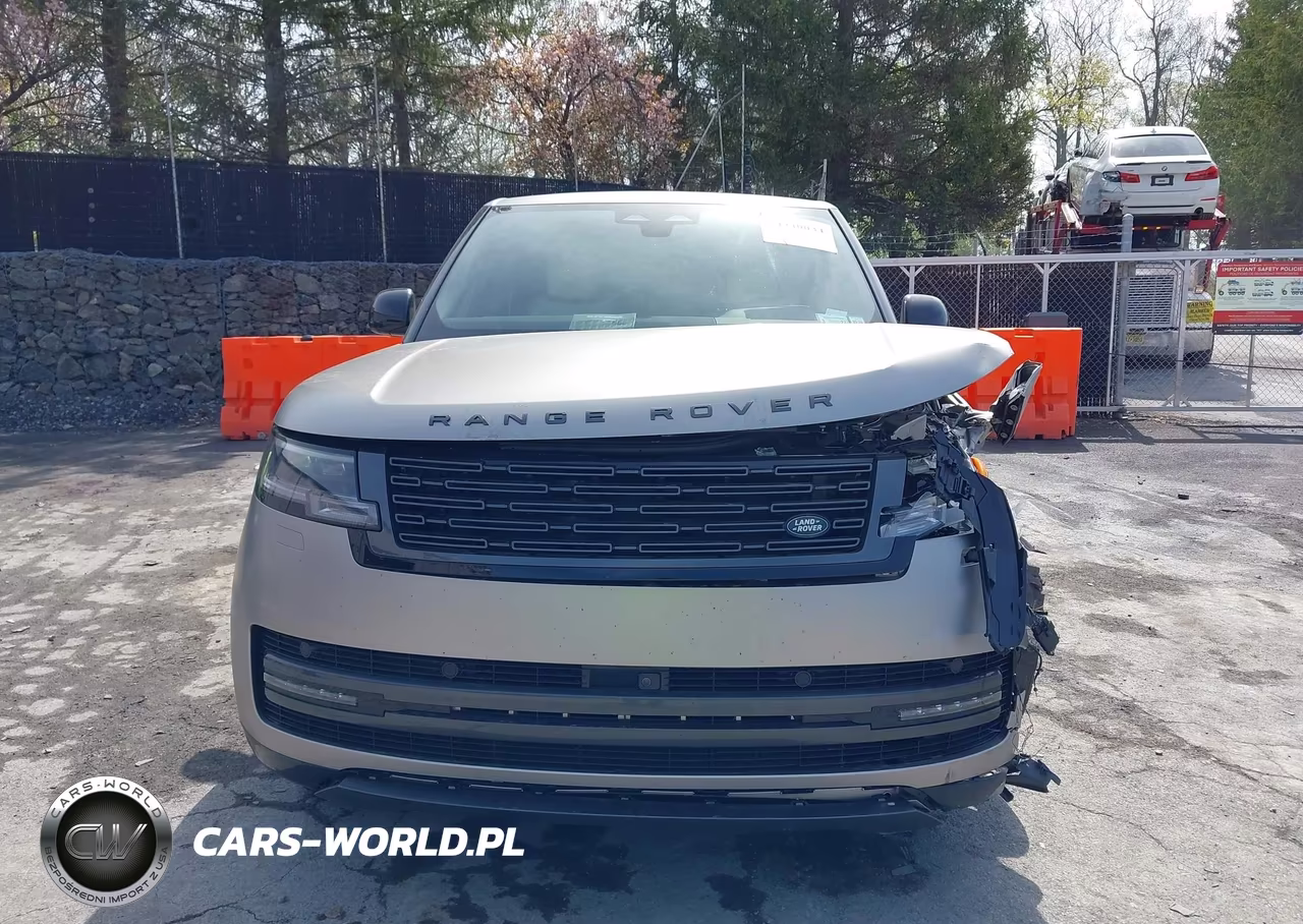 2025 Land Rover Range Rover P550E Se VIN:SALKP9F40SA300453 - 11