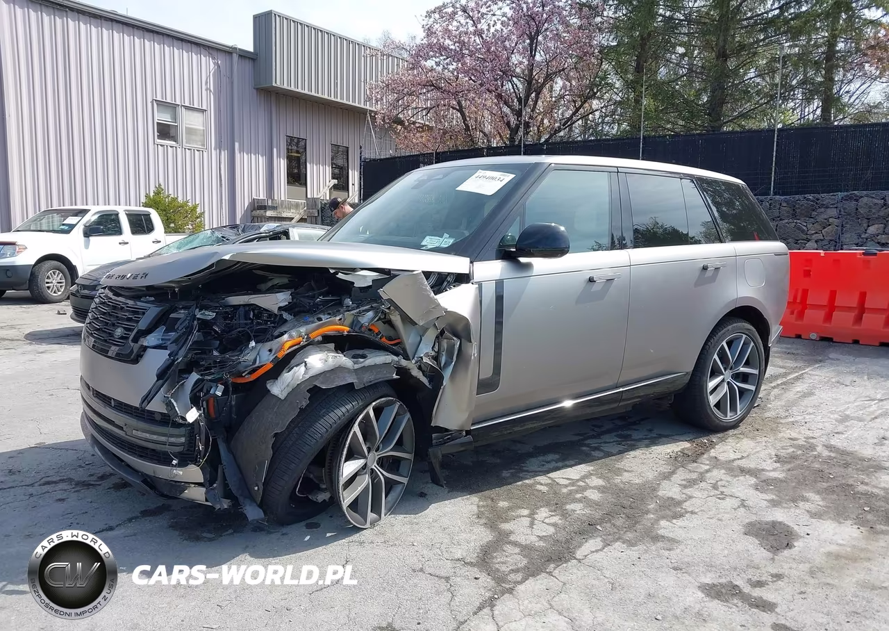 2025 Land Rover Range Rover P550E Se VIN:SALKP9F40SA300453 - 2