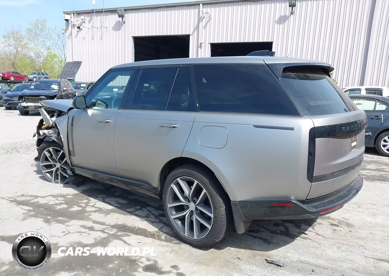 2025 Land Rover Range Rover P550E Se VIN:SALKP9F40SA300453 - 3