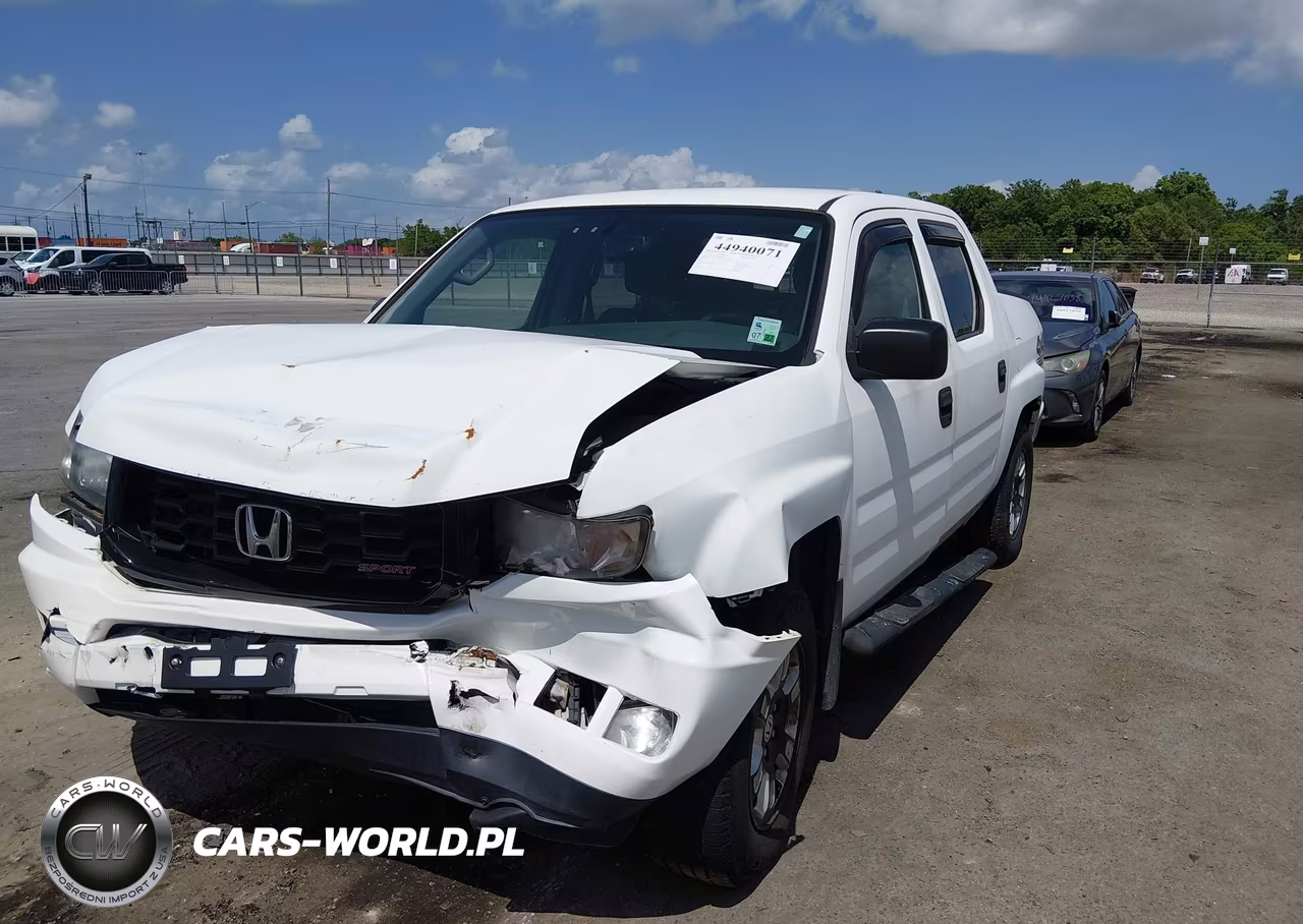 2014 Honda Ridgeline Sport VIN:5FPYK1F79EB002921 - 2