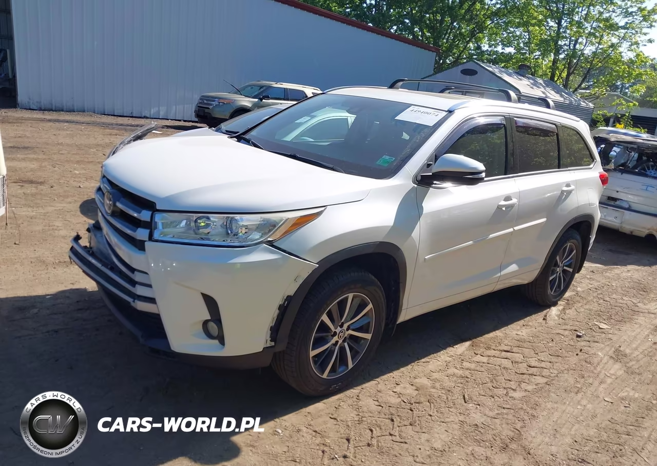 2017 Toyota Highlander Xle VIN:5TDJZRFH2HS514730 - 2