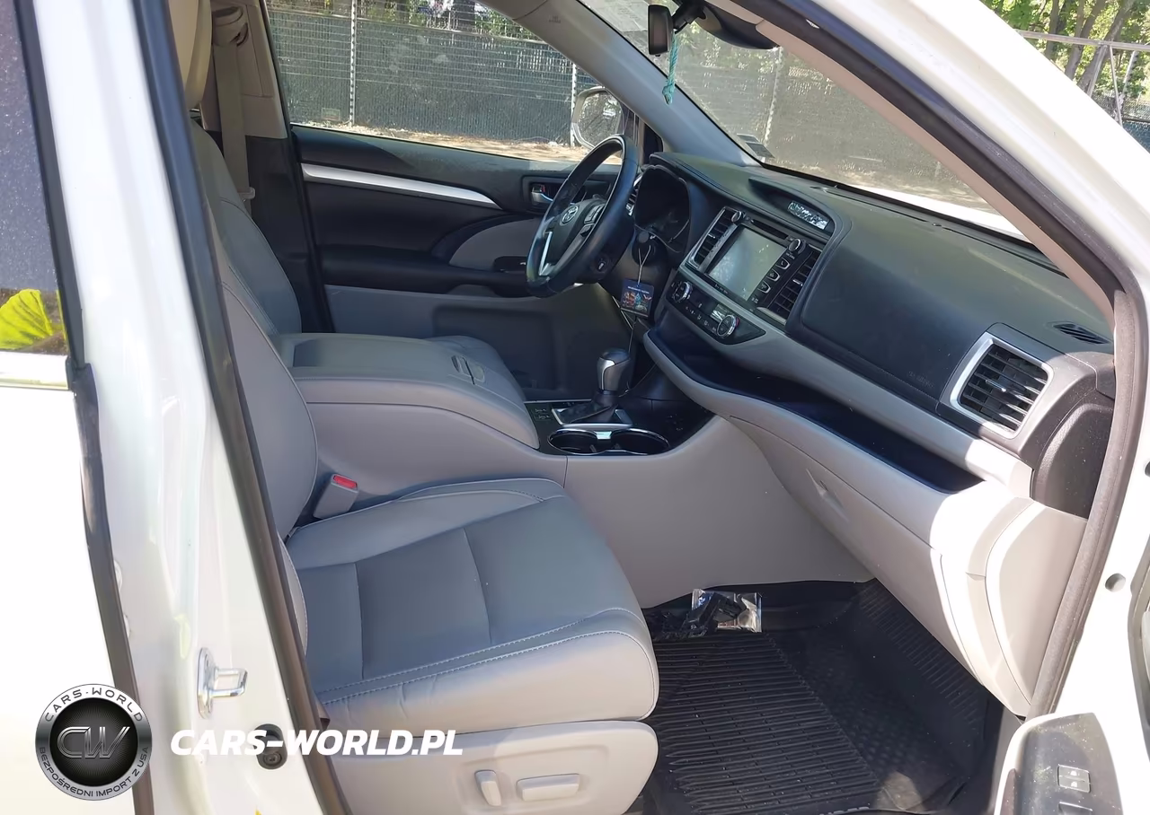2017 Toyota Highlander Xle VIN:5TDJZRFH2HS514730 - 5
