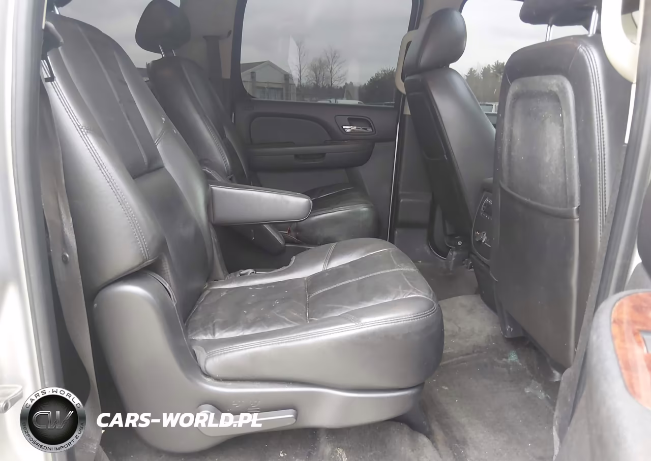 2010 Chevrolet Suburban 1500 Lt1 VIN:1GNUKJE33AR268971 - 8