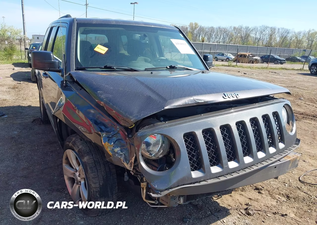 2015 Jeep Patriot Latitude VIN:1C4NJRFB5FD258922 - 6