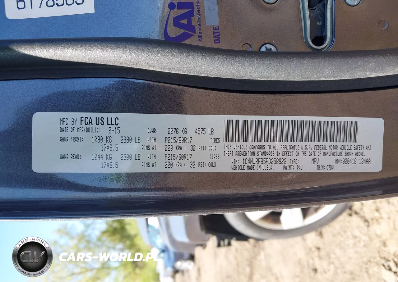 2015 Jeep Patriot Latitude VIN:1C4NJRFB5FD258922 - 9