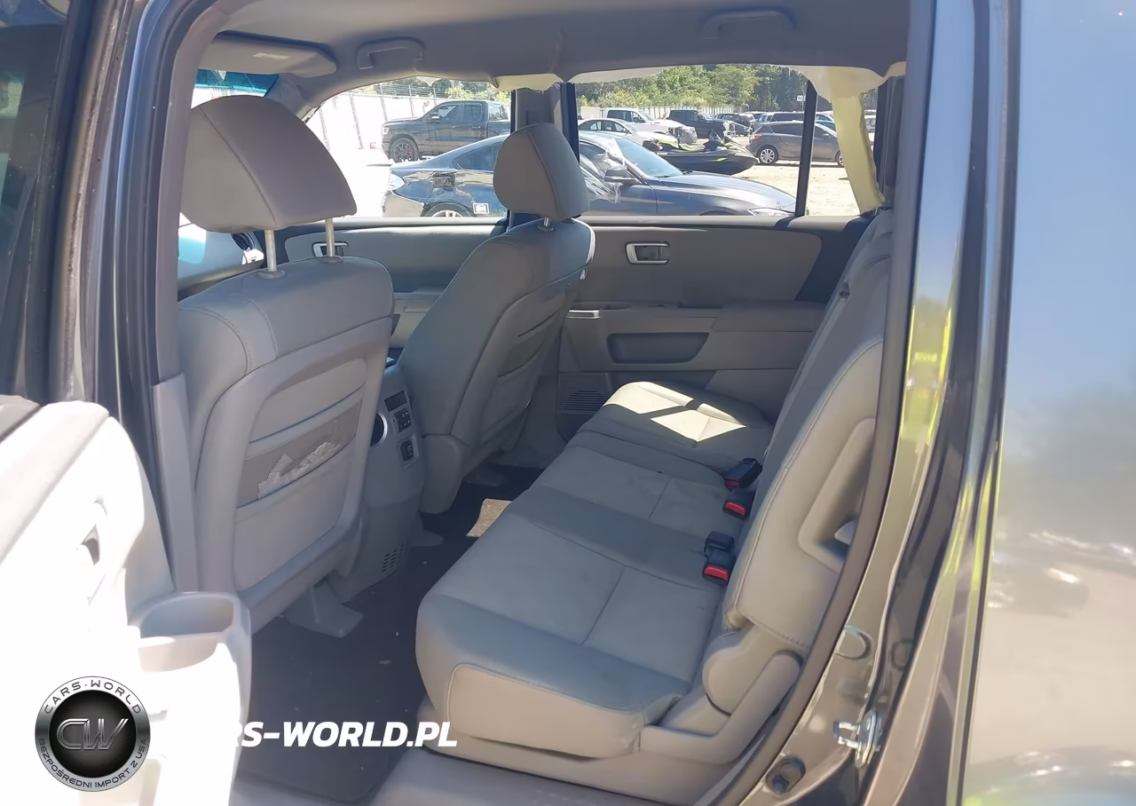 2011 Honda Pilot Lx VIN:5FNYF4H20BB039139 - 8