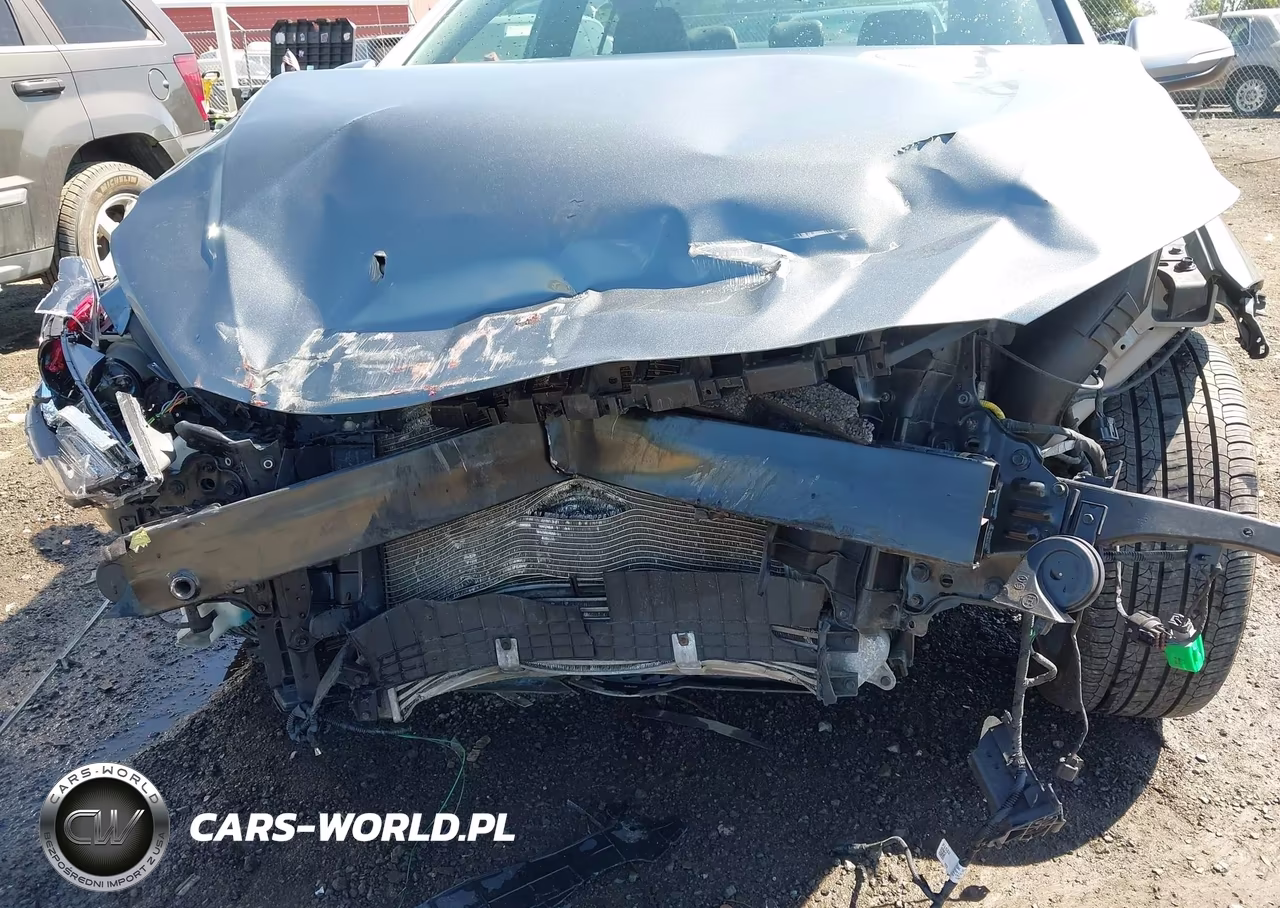 2017 Hyundai Elantra Sport VIN:KMHD04LB7HU329011 - 6