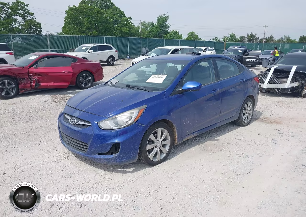 2012 Hyundai Accent Gls VIN:KMHCU4AE2CU045582 - 2