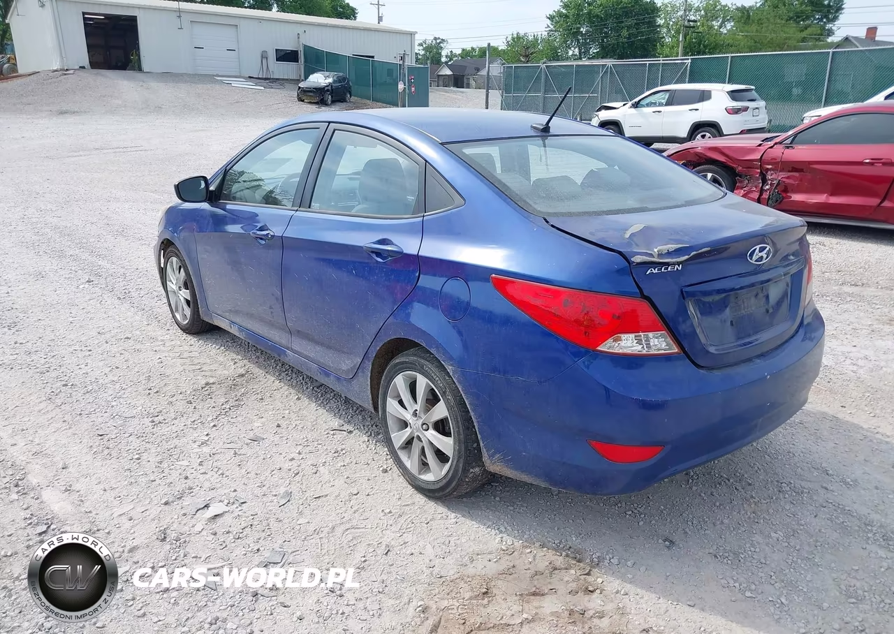 2012 Hyundai Accent Gls VIN:KMHCU4AE2CU045582 - 3