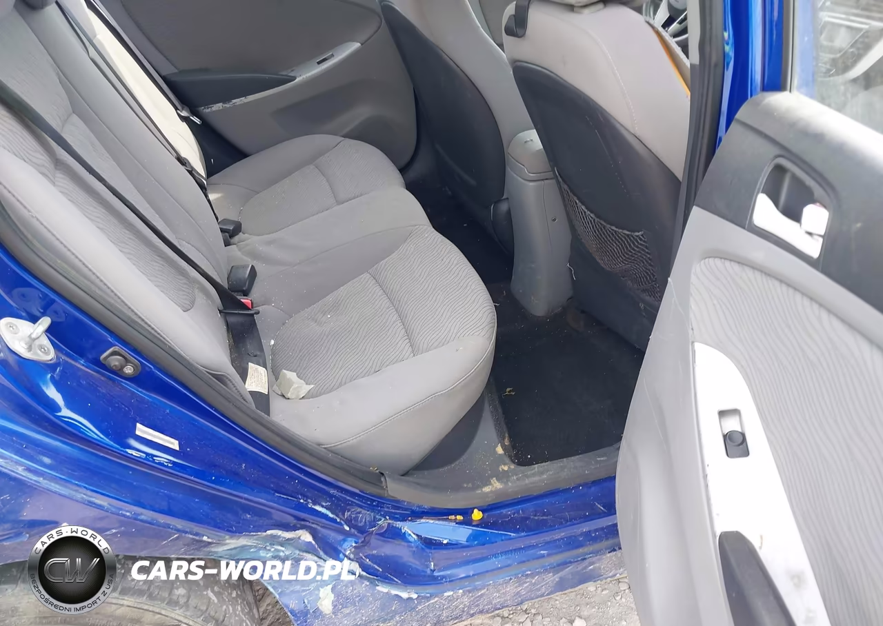 2012 Hyundai Accent Gls VIN:KMHCU4AE2CU045582 - 8