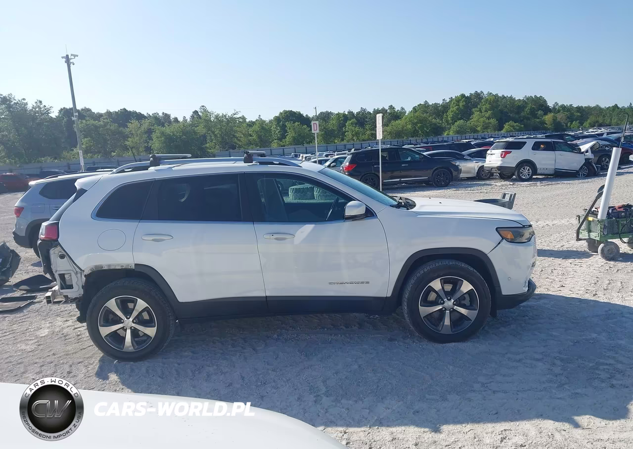 2019 Jeep Cherokee Limited 4X4 VIN:1C4PJMDX5KD320968 - 13