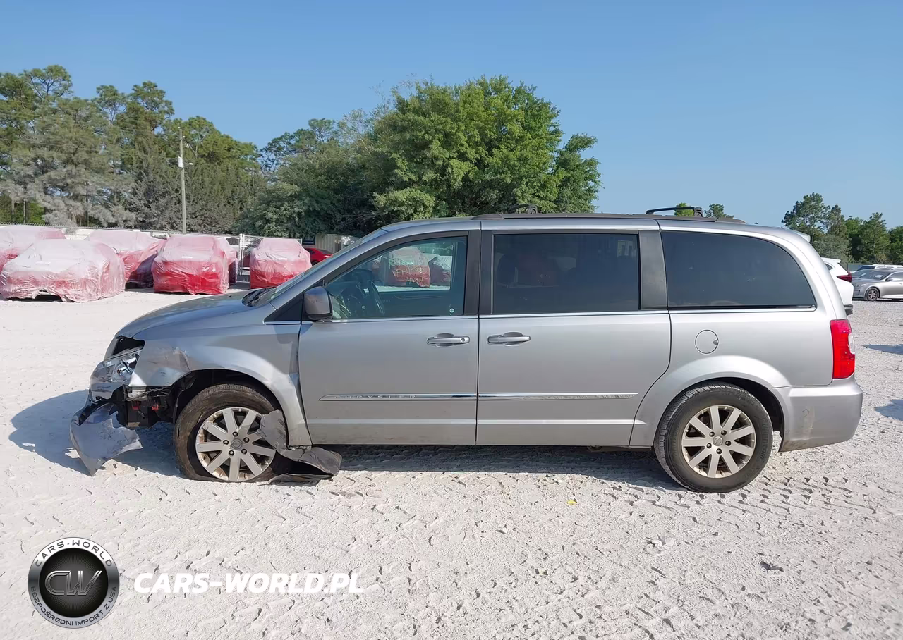 2016 Chrysler Town & Country Touring VIN:2C4RC1BG3GR280625 - 14