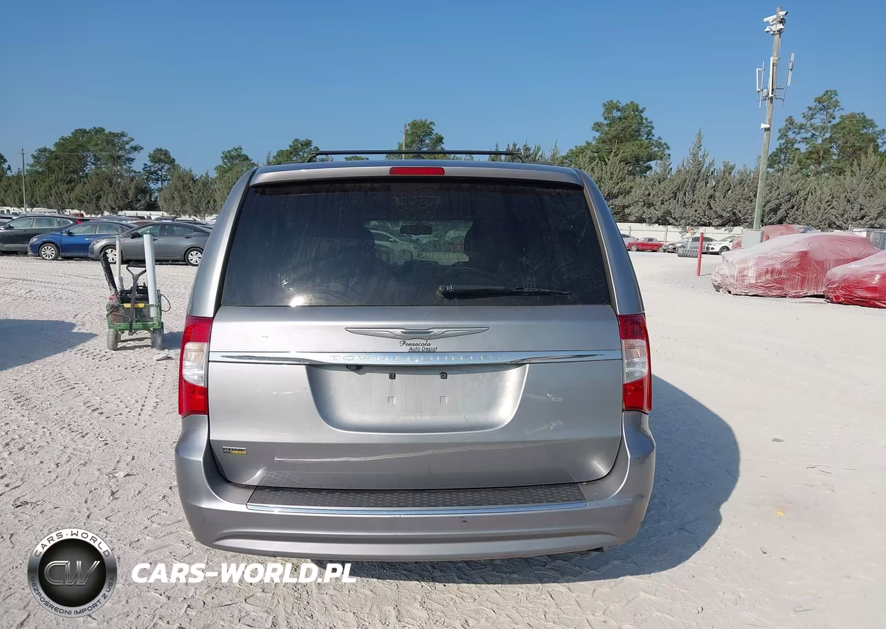 2016 Chrysler Town & Country Touring VIN:2C4RC1BG3GR280625 - 16
