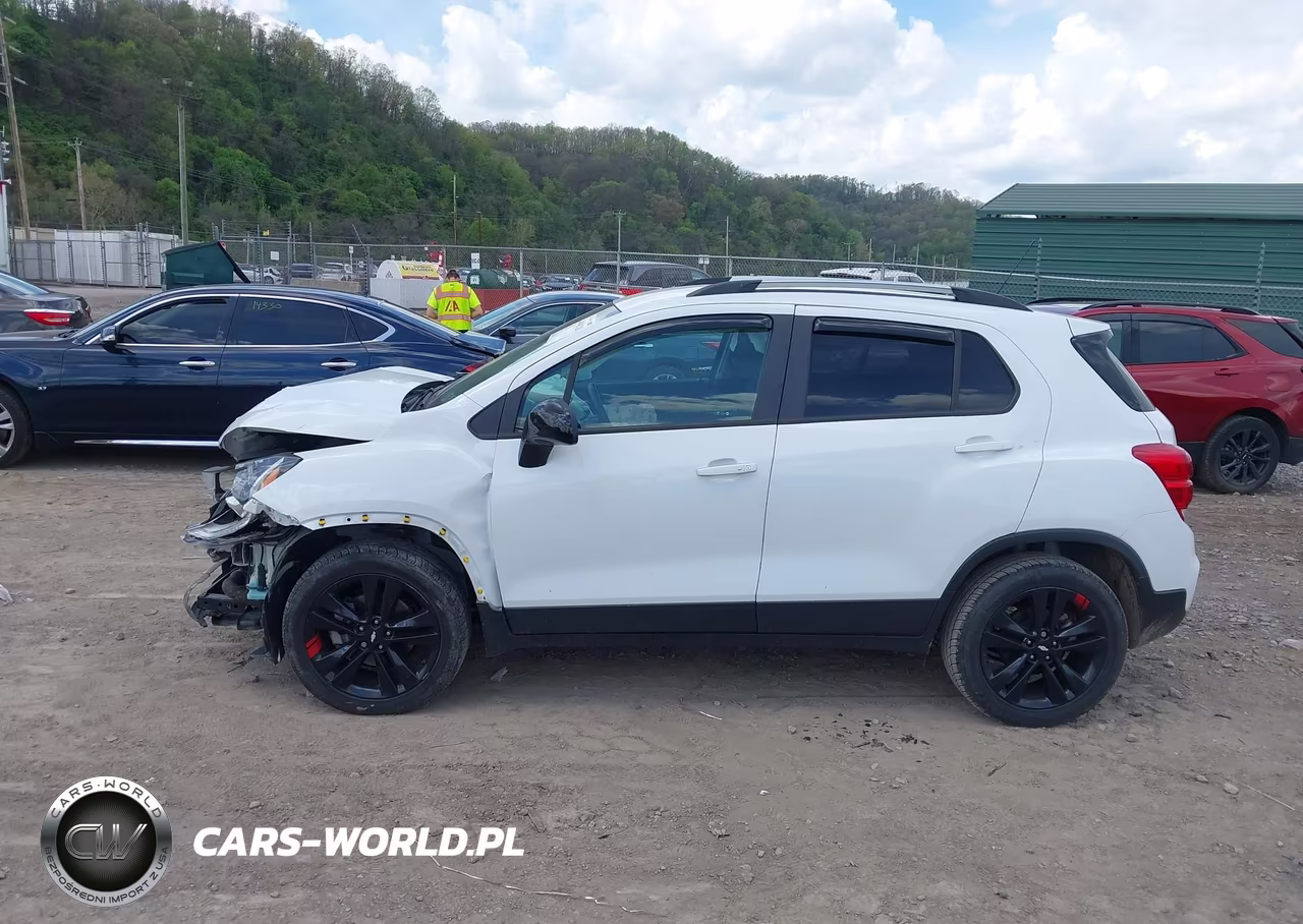 2021 Chevrolet Trax Awd Lt VIN:KL7CJPSB9MB304470 - 14