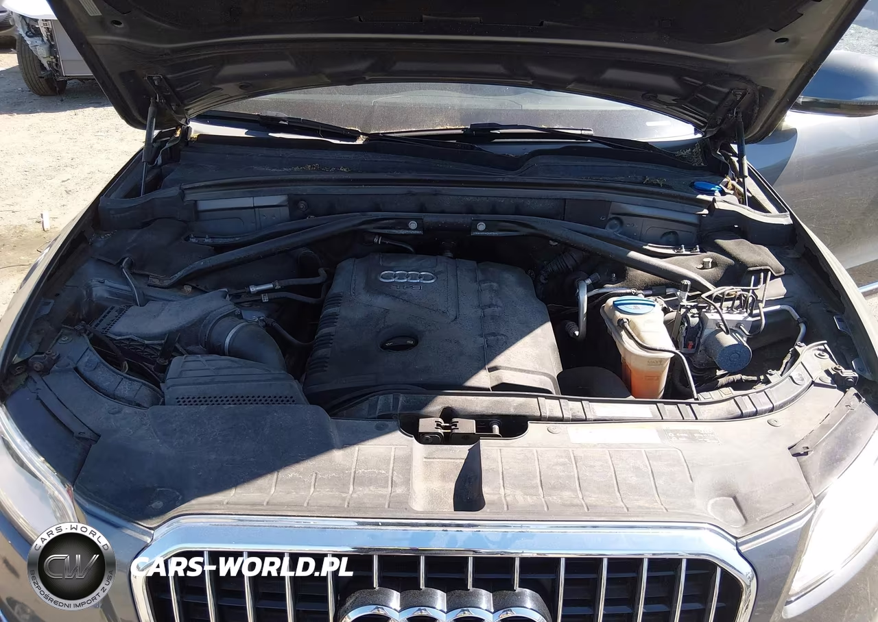 2016 Audi Q5 2.0T Premium VIN:WA1L2AFP0GA070596 - 10