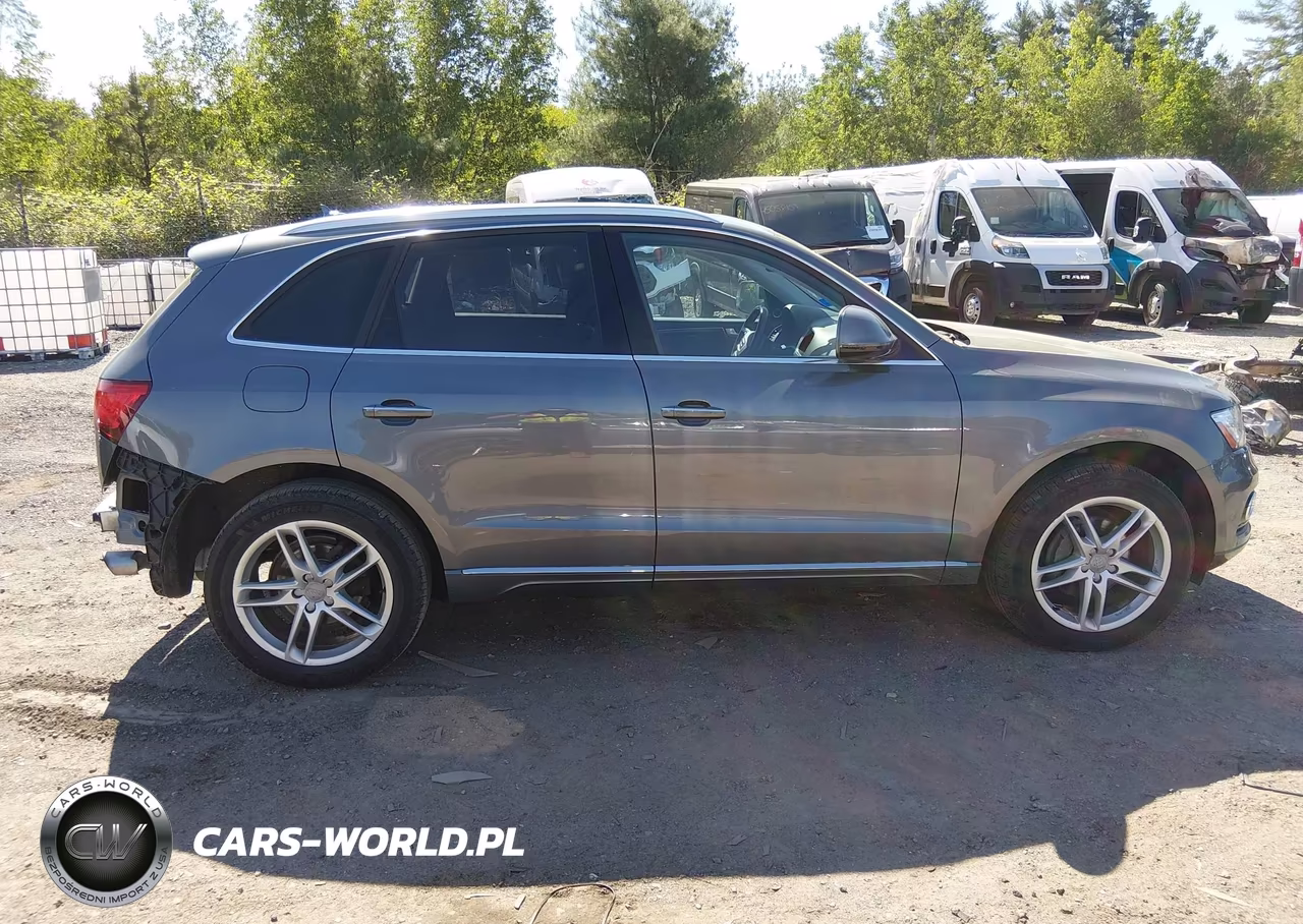 2016 Audi Q5 2.0T Premium VIN:WA1L2AFP0GA070596 - 13