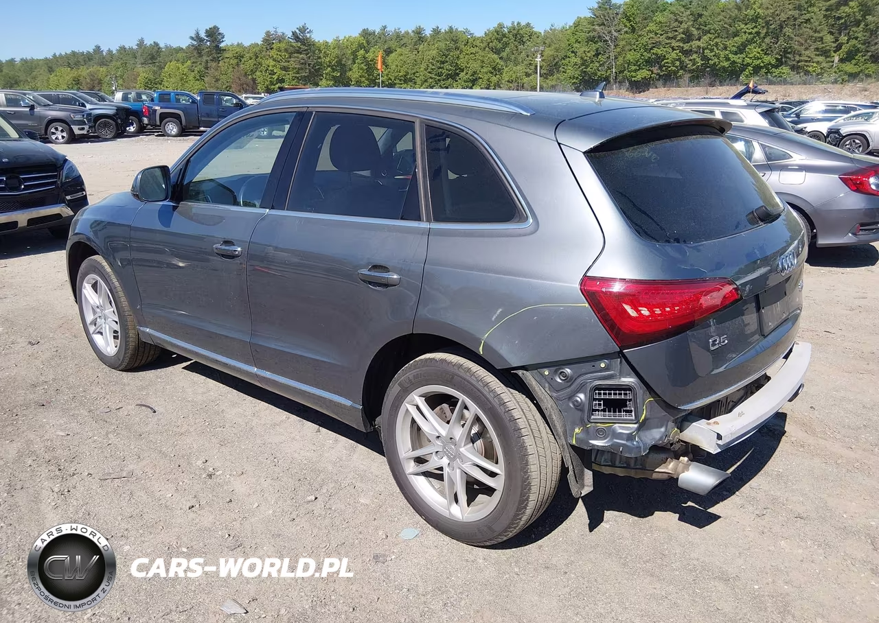 2016 Audi Q5 2.0T Premium VIN:WA1L2AFP0GA070596 - 3