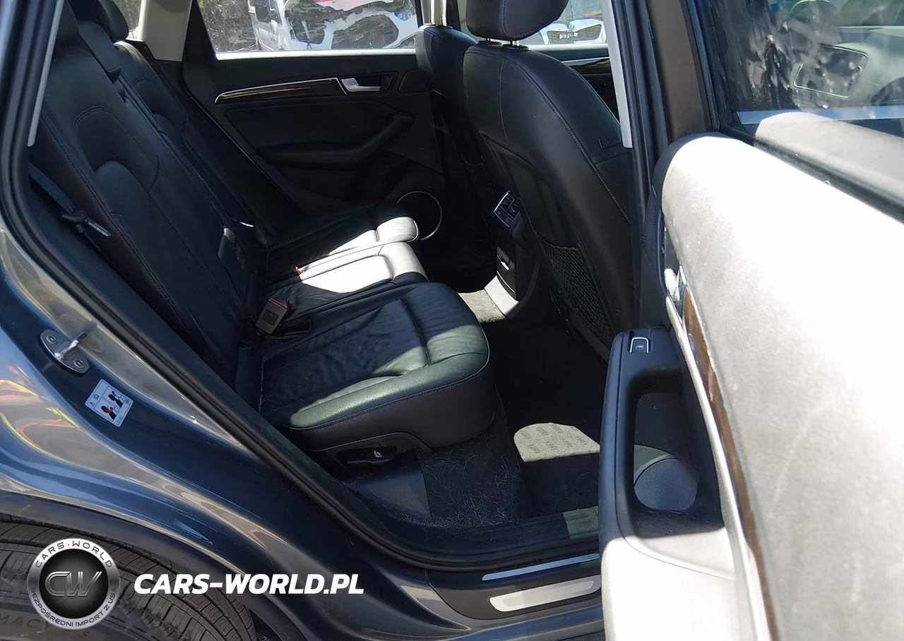 2016 Audi Q5 2.0T Premium VIN:WA1L2AFP0GA070596 - 8