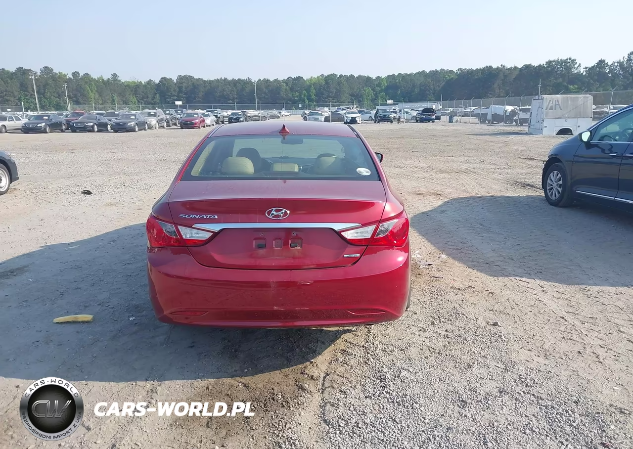 2013 Hyundai Sonata Limited VIN:5NPEC4AC3DH582083 - 17