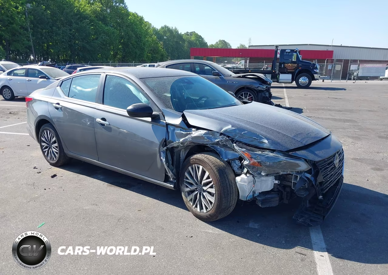 2025 Nissan Altima Sv Fwd