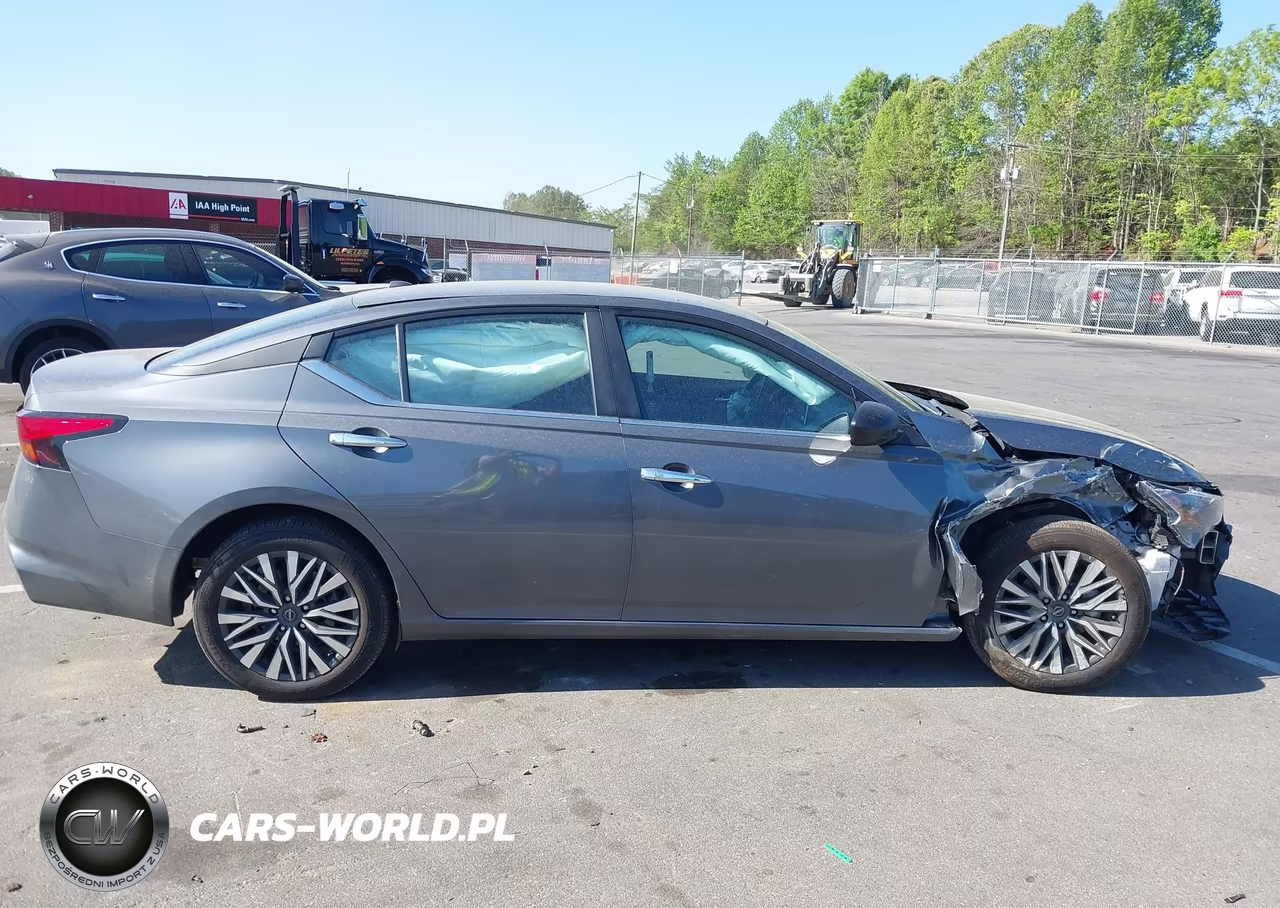 2025 Nissan Altima Sv Fwd VIN:1N4BL4DVXSN358862 - 13