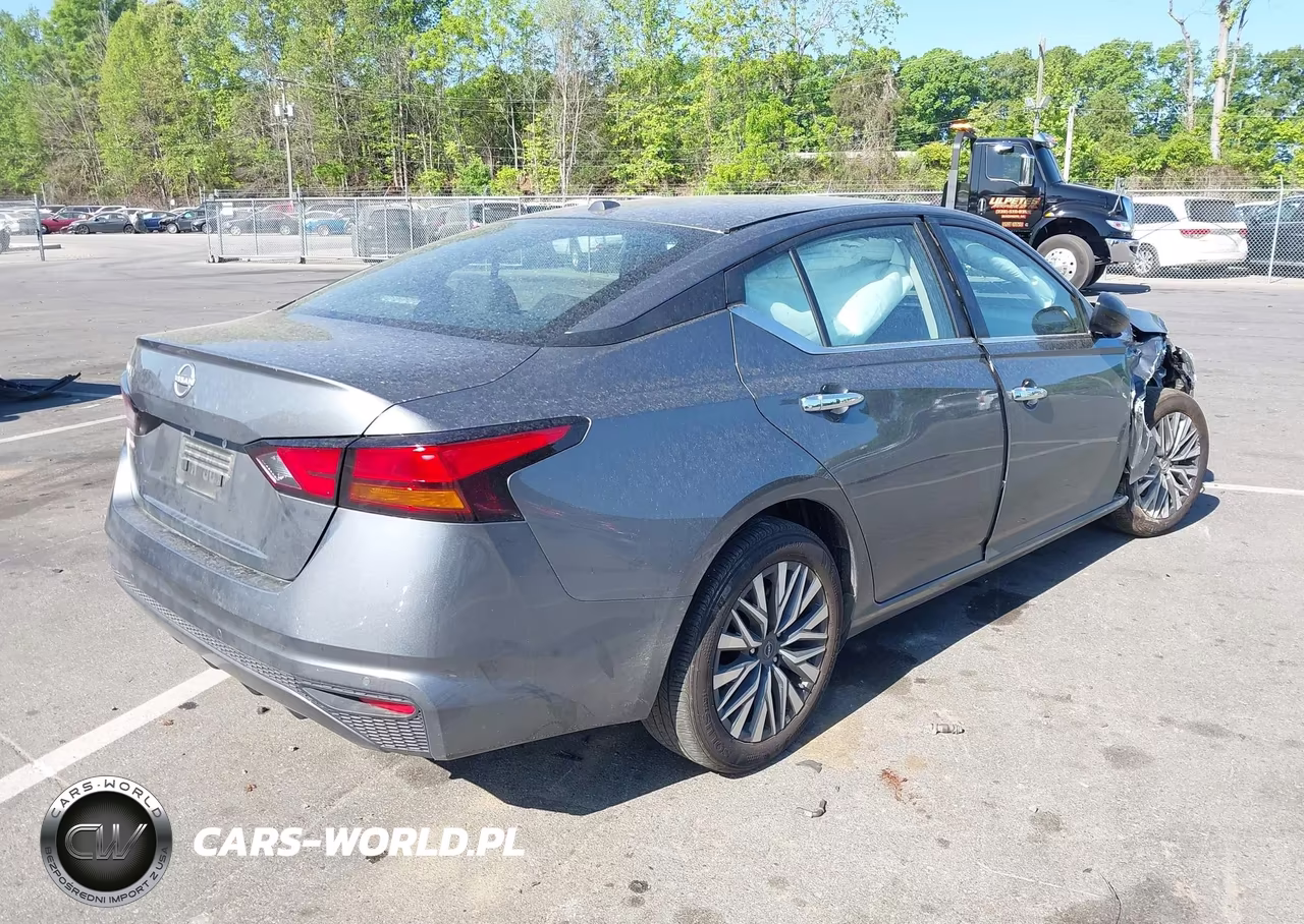2025 Nissan Altima Sv Fwd VIN:1N4BL4DVXSN358862 - 4