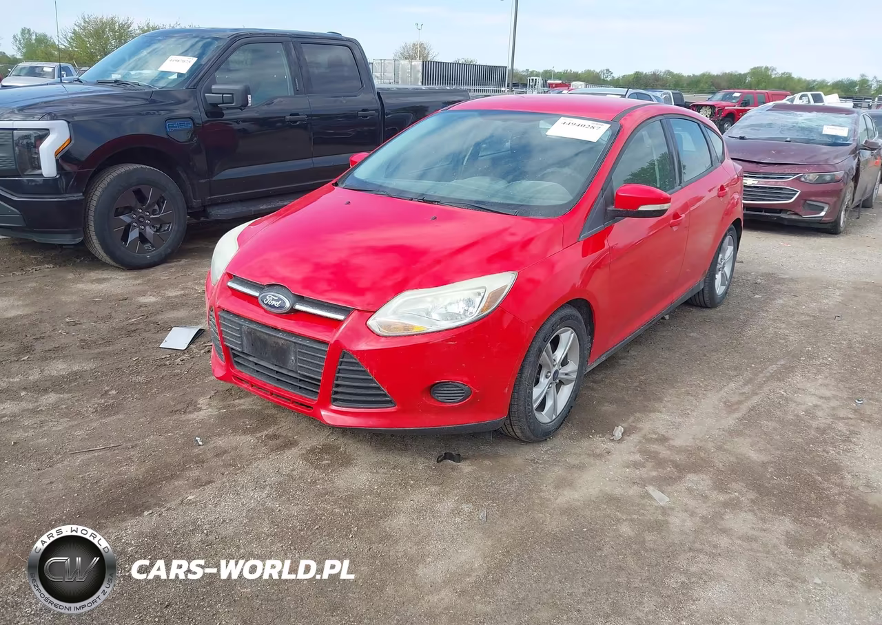 2014 Ford Focus Se VIN:1FADP3K28EL404463 - 2