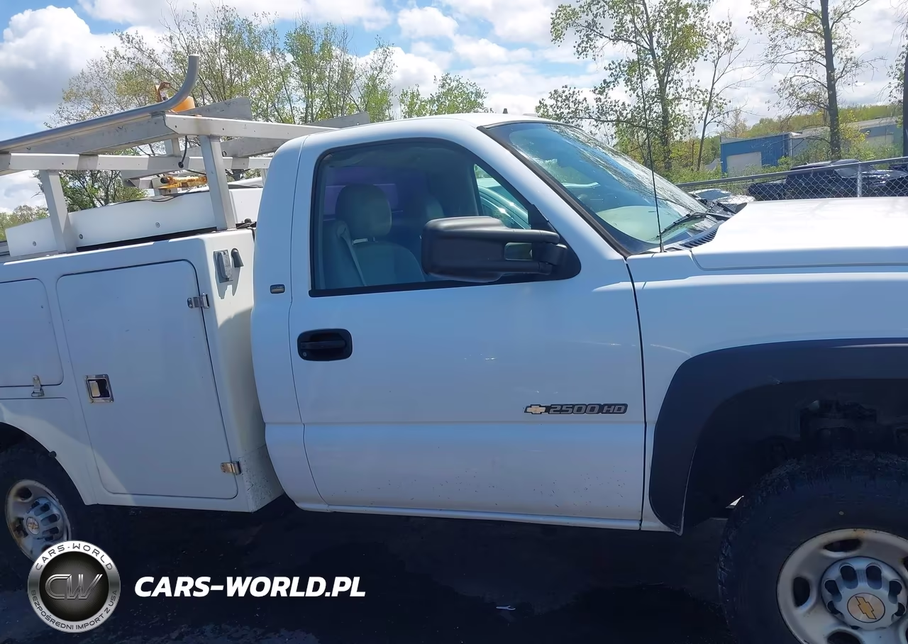 2005 Chevrolet Silverado 2500Hd Work Truck VIN:1GBHC24U05E162955 - 13