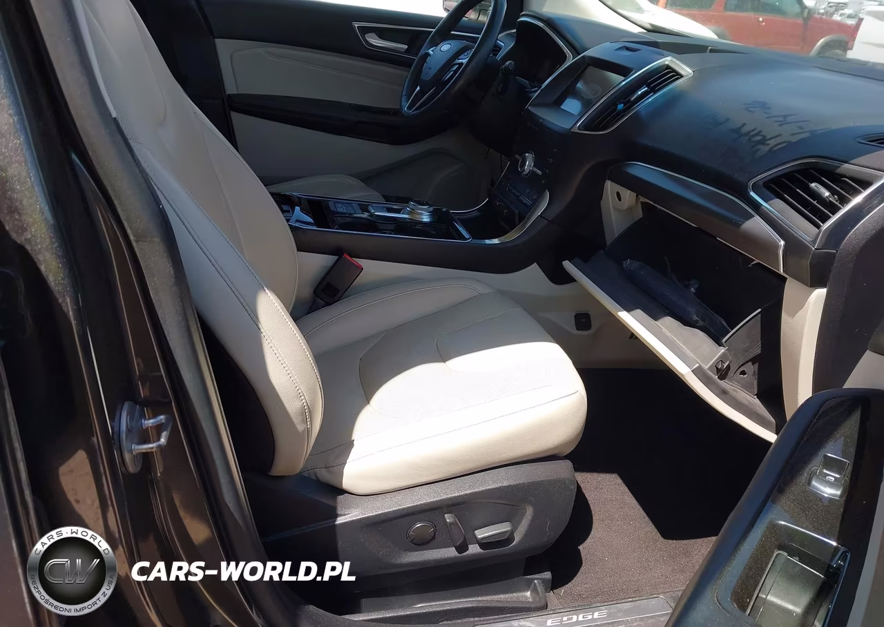 2020 Ford Edge Titanium VIN:2FMPK3K99LBA15813 - 5