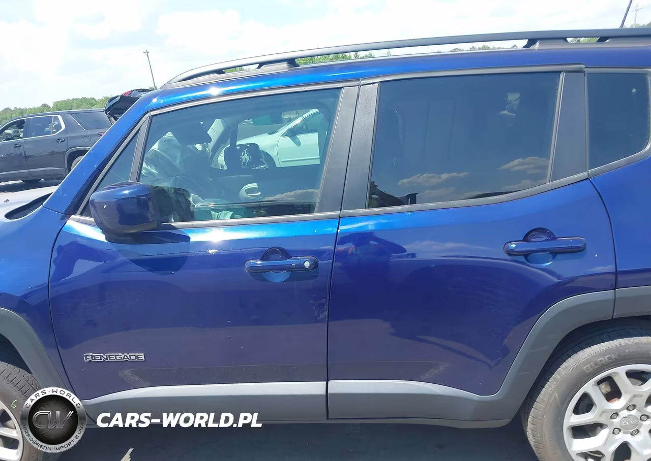 2018 Jeep Renegade Latitude 4X4 VIN:ZACCJBBB0JPJ52955 - 14
