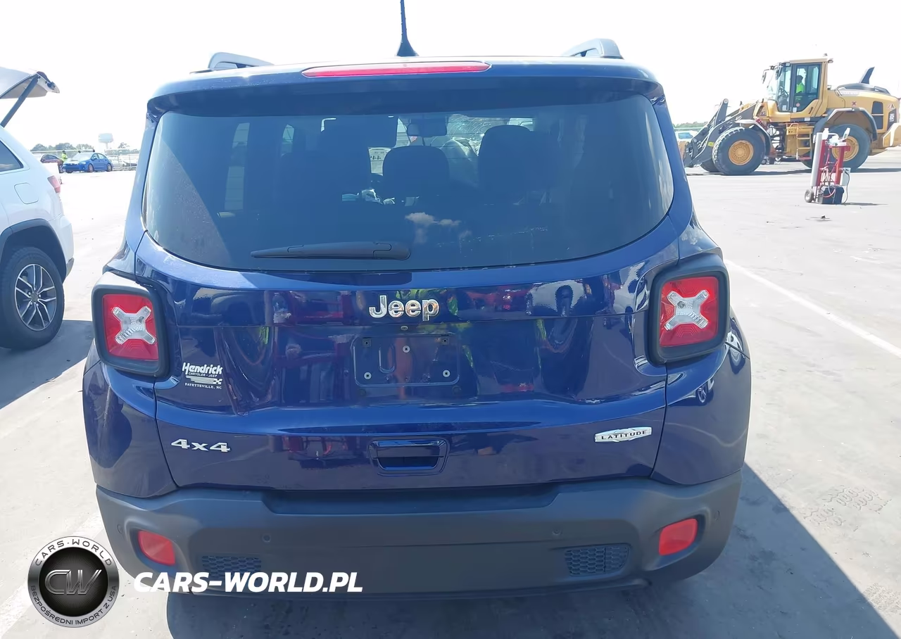 2018 Jeep Renegade Latitude 4X4 VIN:ZACCJBBB0JPJ52955 - 16
