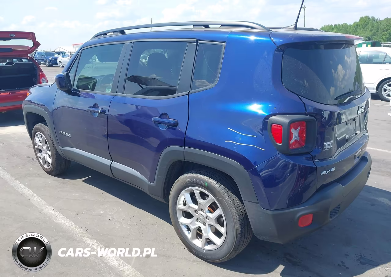 2018 Jeep Renegade Latitude 4X4 VIN:ZACCJBBB0JPJ52955 - 3
