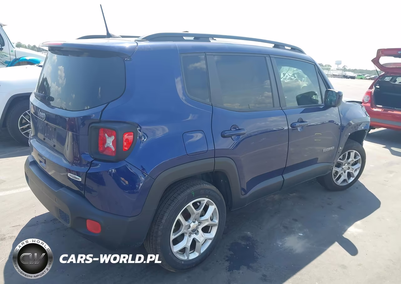 2018 Jeep Renegade Latitude 4X4 VIN:ZACCJBBB0JPJ52955 - 4