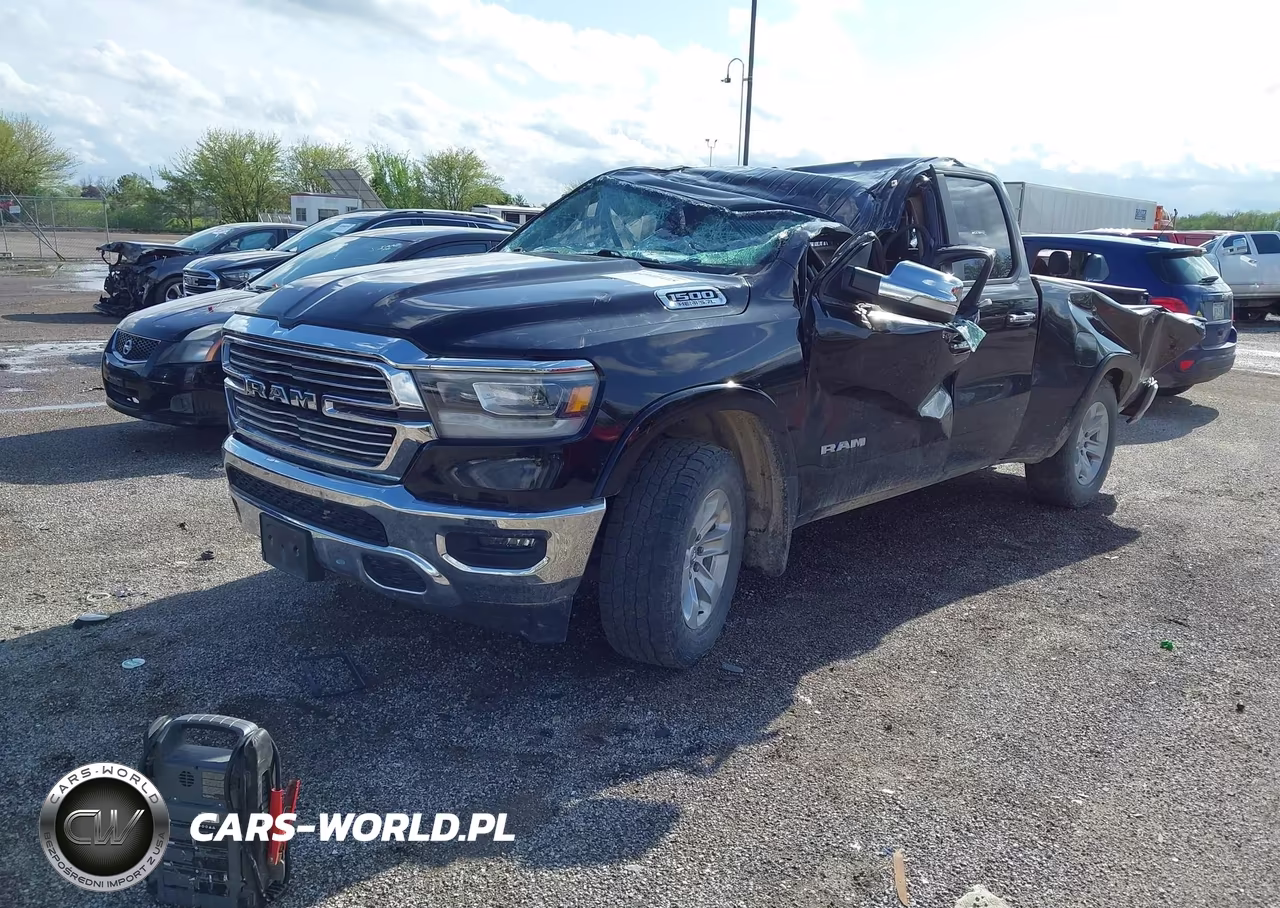 2019 Ram 1500 Laramie 4X4 6'4 Box VIN:1C6SRFDT7KN751776 - 2