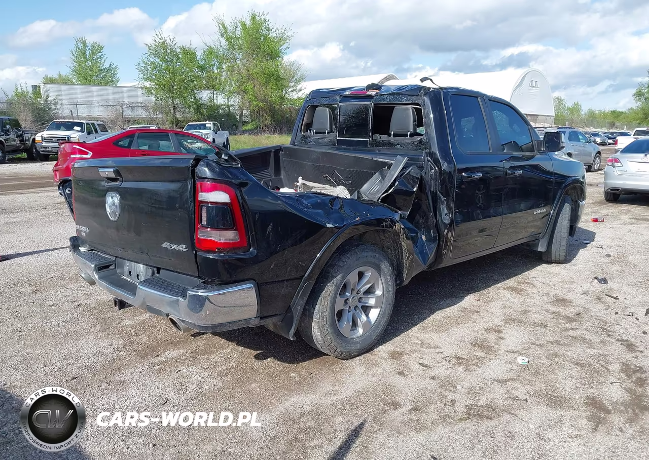 2019 Ram 1500 Laramie 4X4 6'4 Box VIN:1C6SRFDT7KN751776 - 4