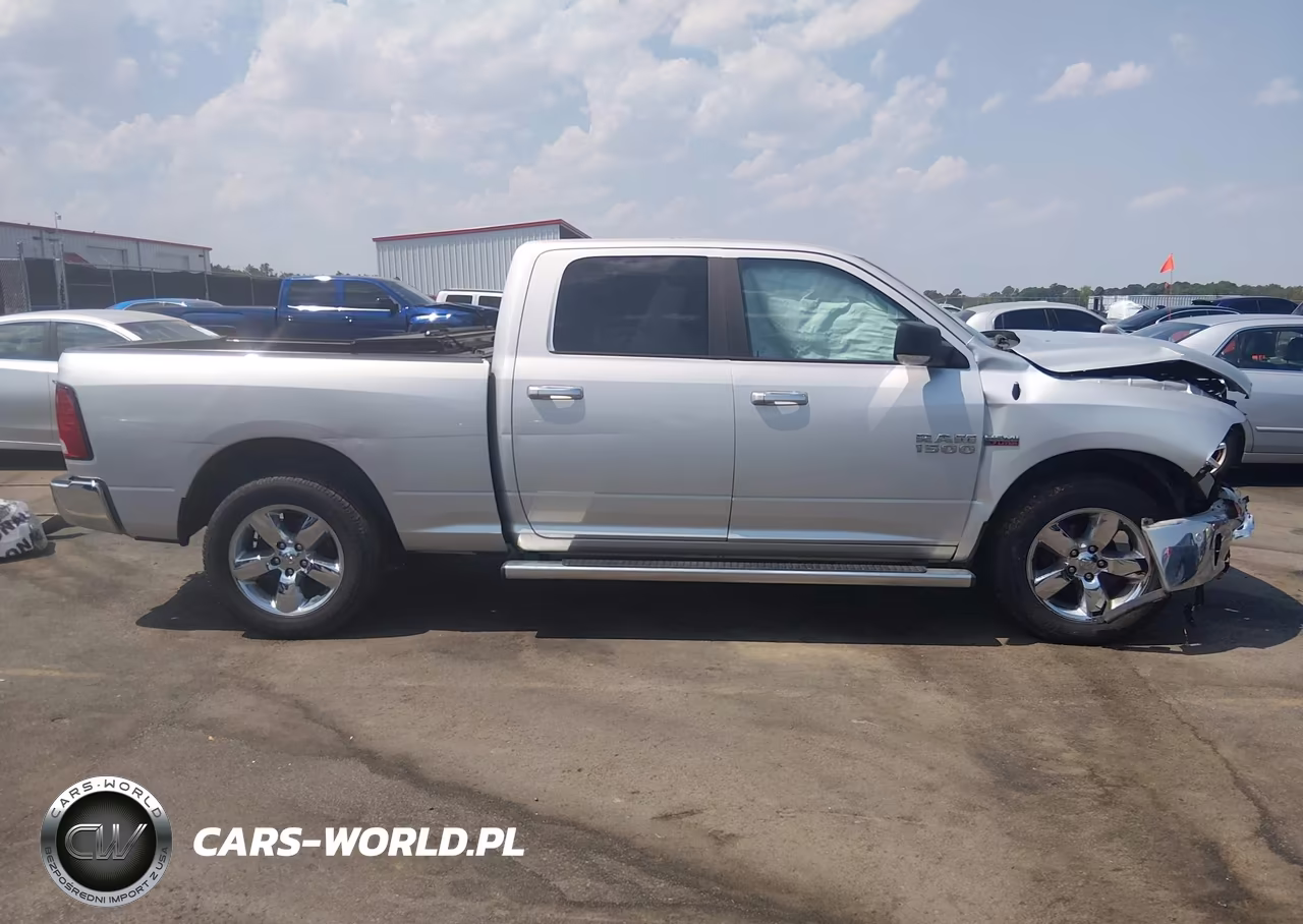 2018 Ram 1500 Big Horn 4X4 6'4 Box VIN:1C6RR7TT7JS271842 - 13