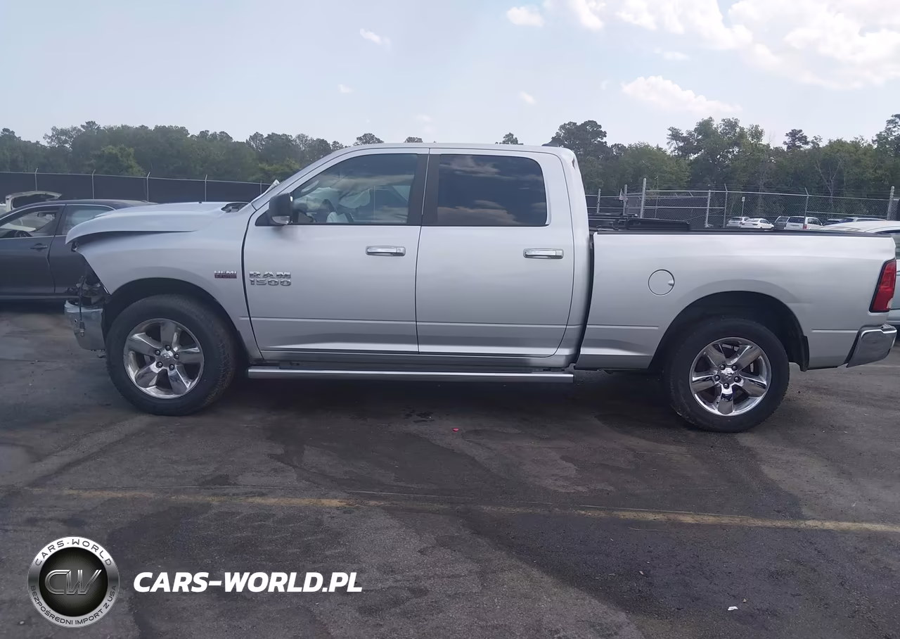 2018 Ram 1500 Big Horn 4X4 6'4 Box VIN:1C6RR7TT7JS271842 - 14