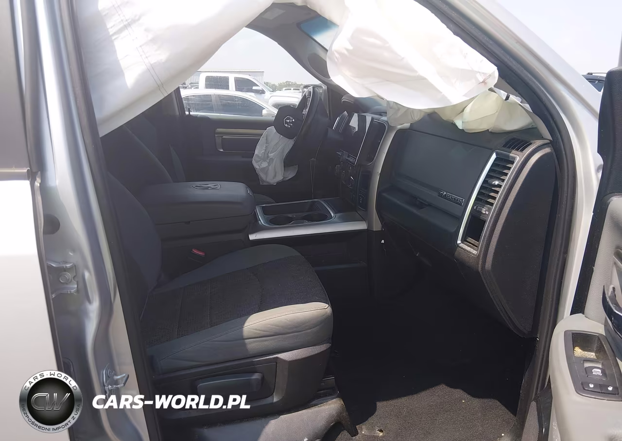 2018 Ram 1500 Big Horn 4X4 6'4 Box VIN:1C6RR7TT7JS271842 - 5