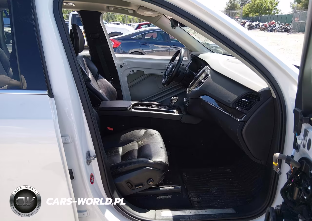 2018 Volvo Xc90 T6 Momentum VIN:YV4A22PK2J1207323 - 5