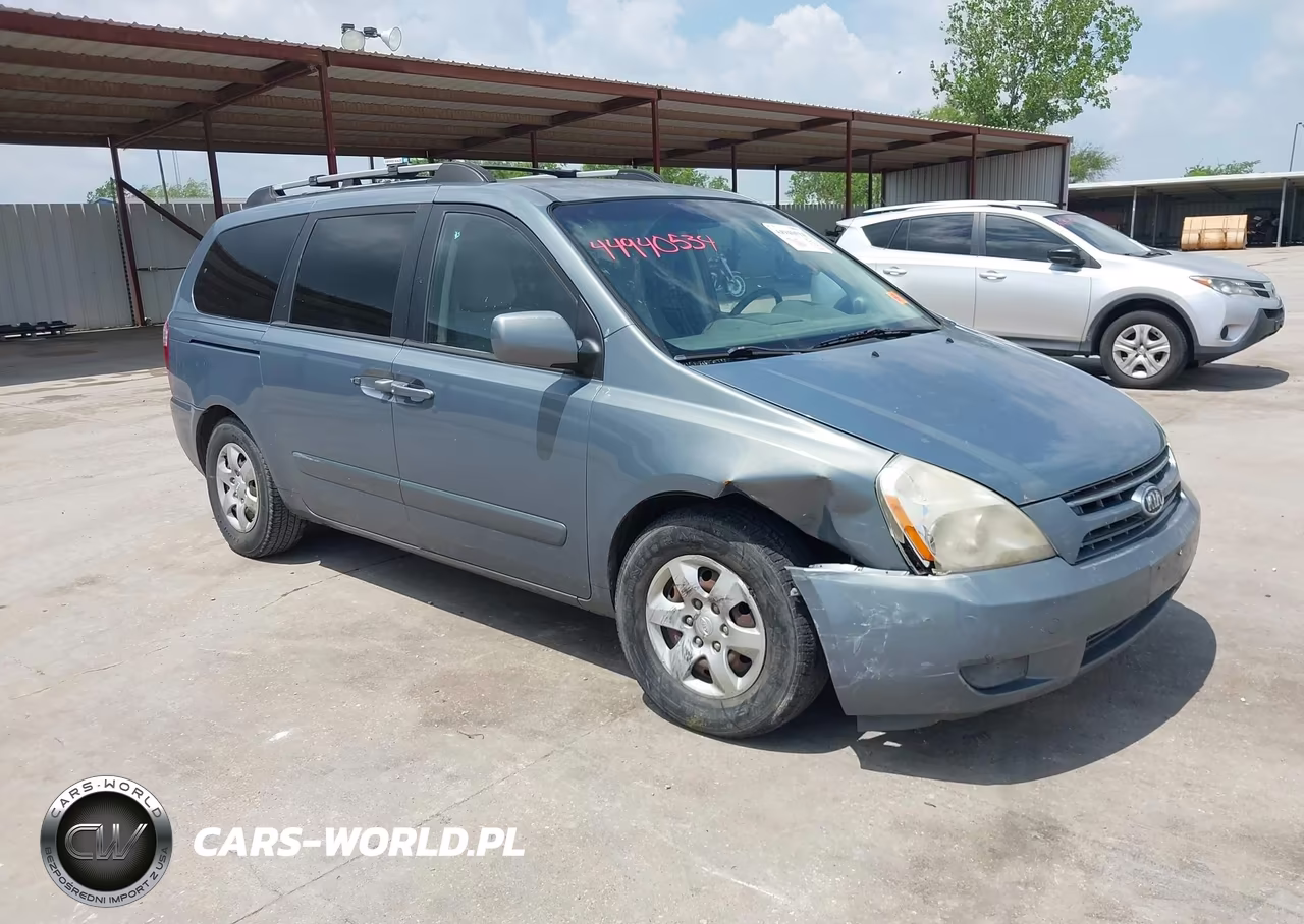 2008 Kia Sedona Lx