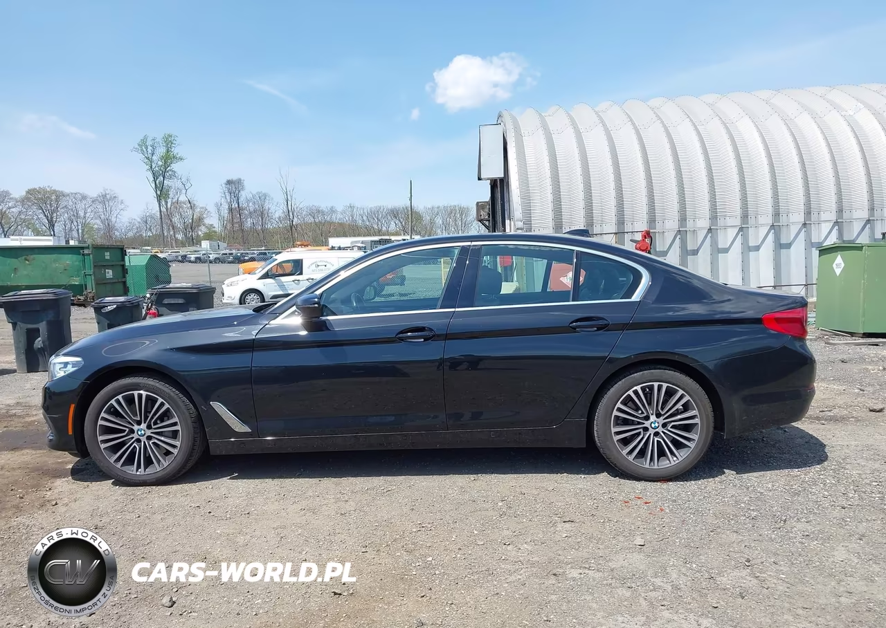 2020 BMW 530I xDrive VIN:WBAJR7C03LWW71059 - 14