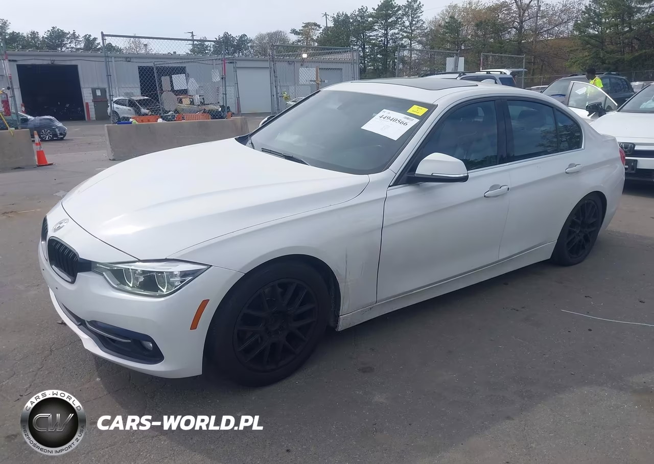 2018 BMW 330I xDrive VIN:WBA8D9G56JNU68636 - 2